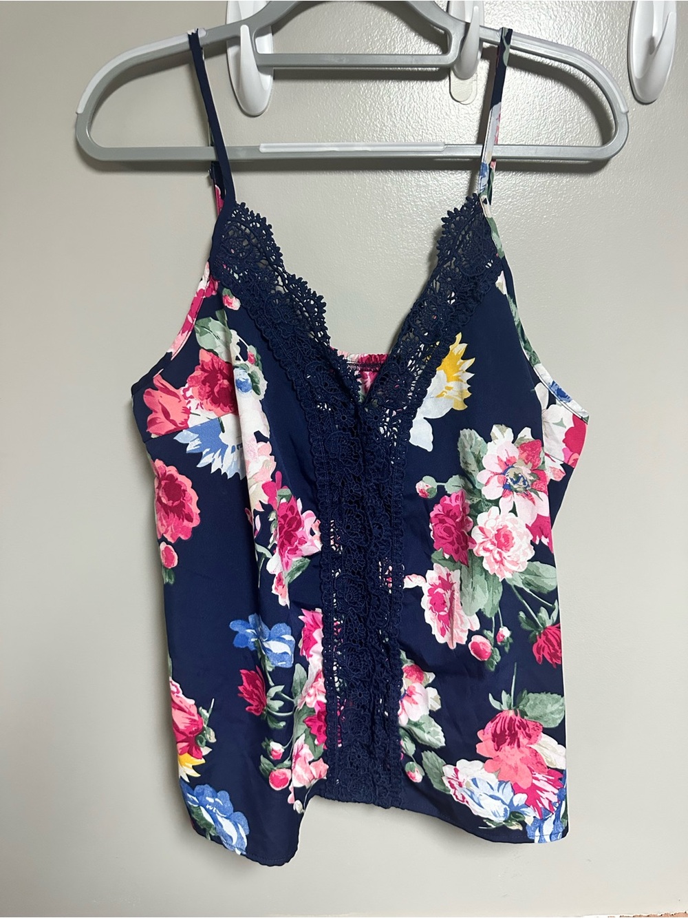 SHEIN Navy Floral Lace-Trim Cami
